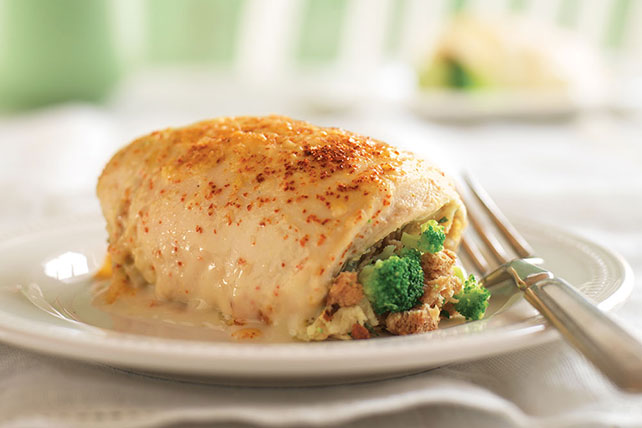 Creamy Broccoli-Stuffed Chicken Breasts