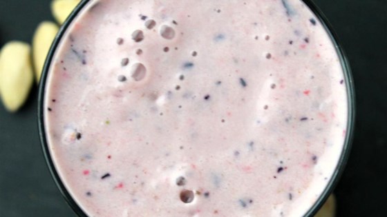 Almond Berry Smoothie