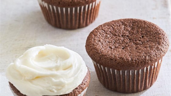 Gluten-Free Chocolate Chickpea Cupcakes 