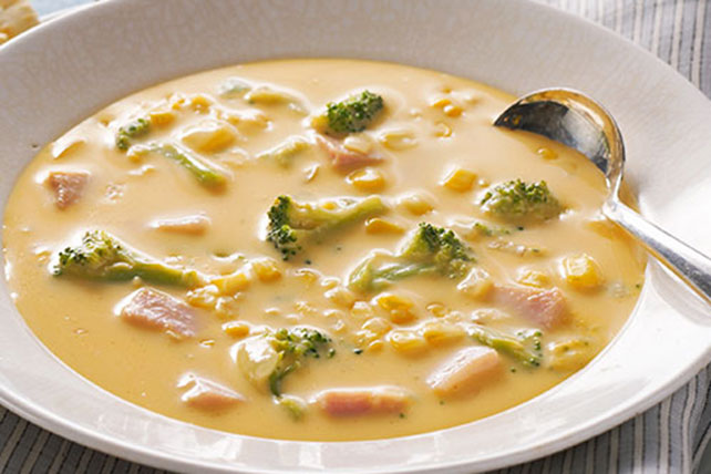 VELVEETA® & Ham Broccoli Soup