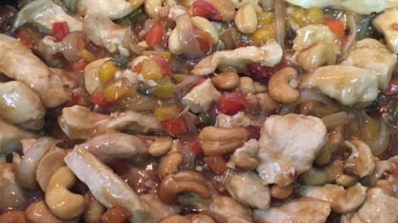 Cashew Chicken with Water Chestnuts