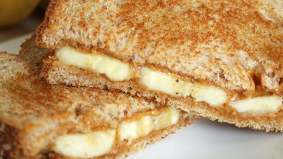 Grilled Peanut Butter and Banana Sandwich