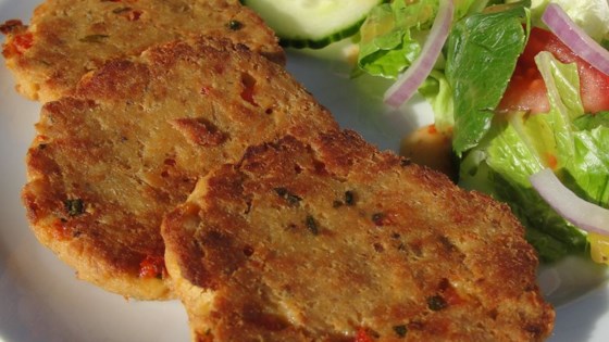 Super Easy Salmon Cakes