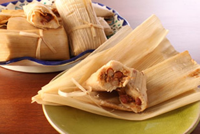 BBQ Chicken and Bean Tamales