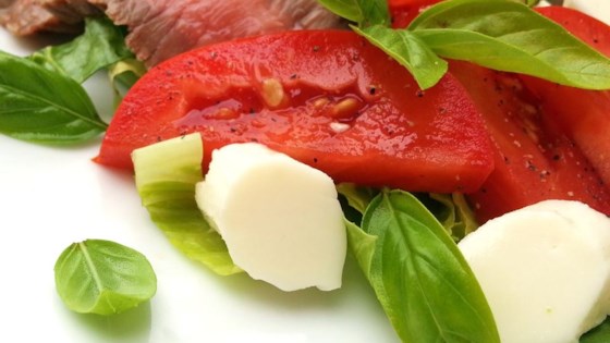 Caprese Salad with Grilled Flank Steak