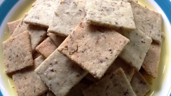 Almond 'You Must Be Nuts!' Crackers