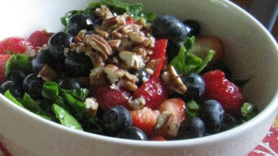 Spinach Salad With Berries and Curry Dressing