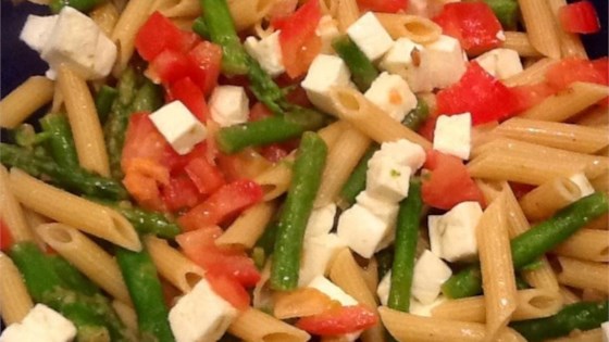 Lemon, Garlic, and Asparagus Warm Caprese Pasta Salad